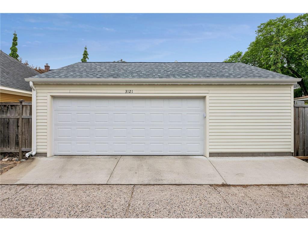 3121 Humboldt Avenue S Minneapolis MN 55408 7060600 image47