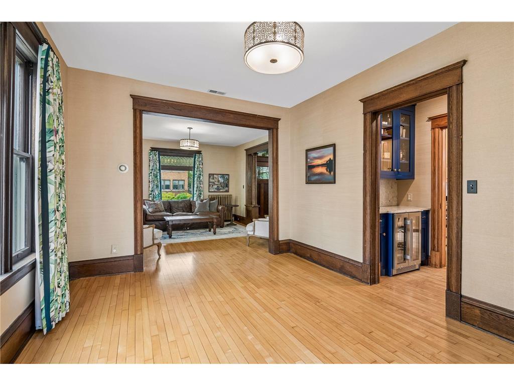 3121 Humboldt Avenue S Minneapolis MN 55408 7060600 image9