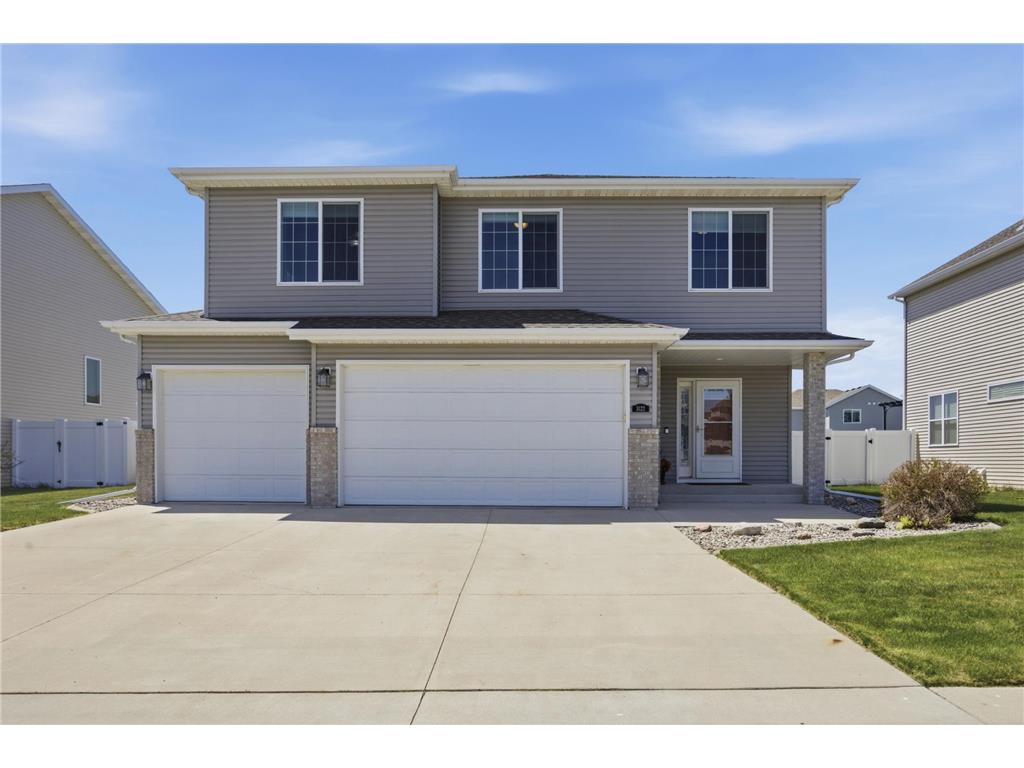 3122 5th Street E West Fargo ND 58078 7081957 image1