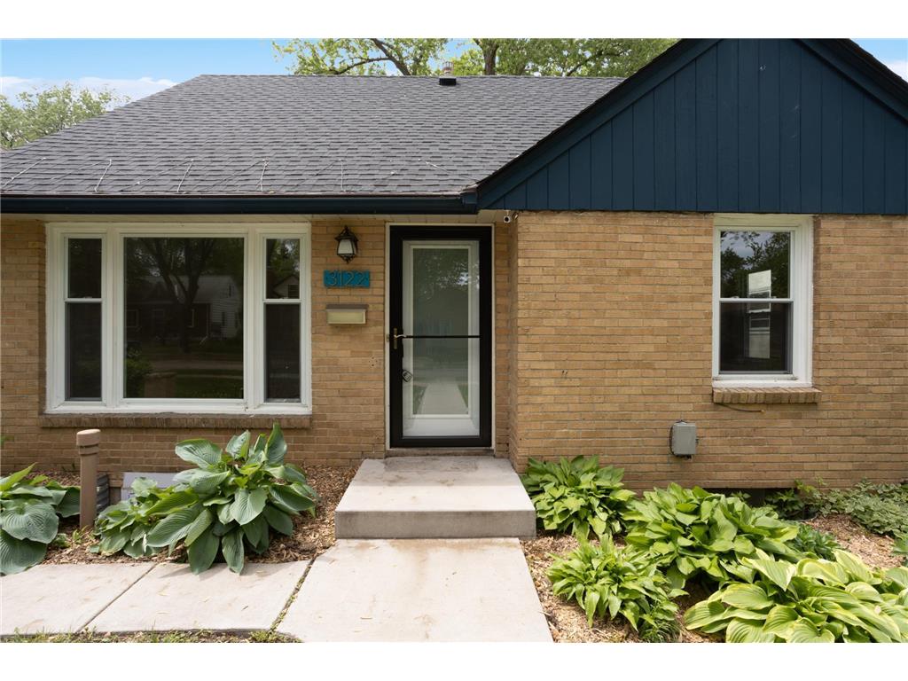 3122 Arthur Street NE Minneapolis MN 55418 6721048 image1