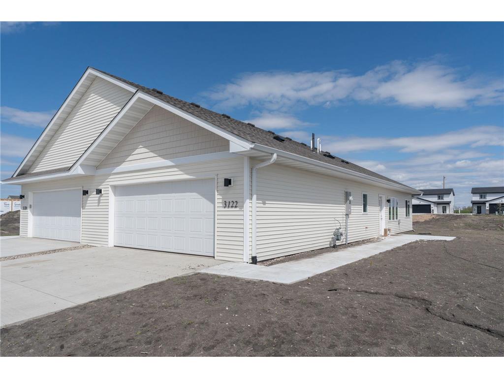 3122 Noble Drive Mankato MN 56001 7015306 image1