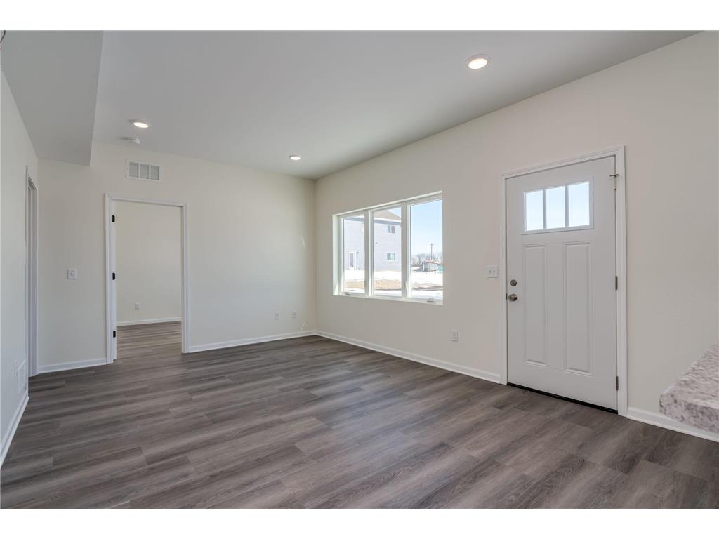 3122 Noble Drive Mankato MN 56001 7015306 image2
