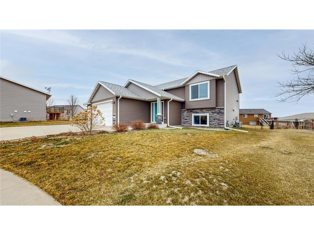 3122 Tamarack Lane SE Rochester MN 55904 6502202 image1