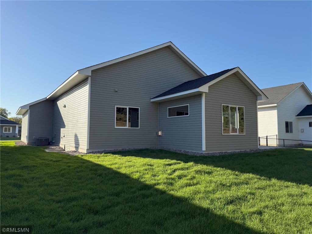 3122 Zuni way Anoka MN 55303 6801409 image4