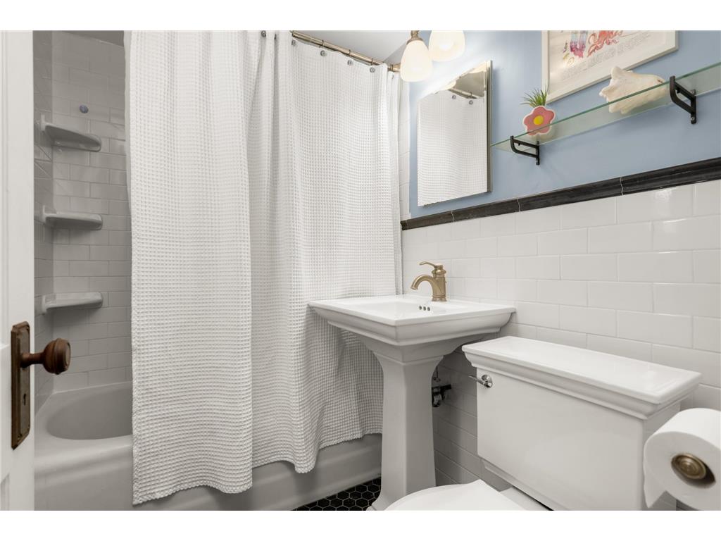 3123 Cleveland Street NE Minneapolis MN 55418 7084529 image33