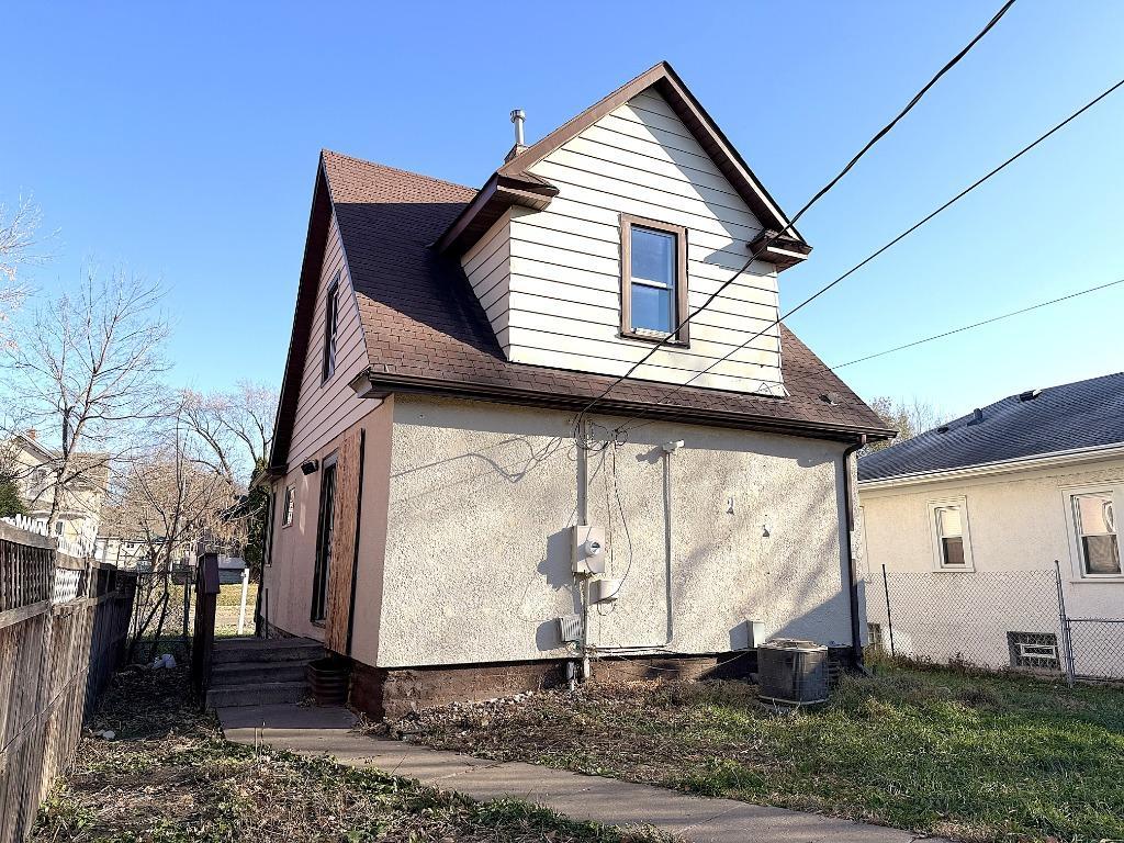 3123 Knox Avenue N Minneapolis MN 55411 6819386 image15