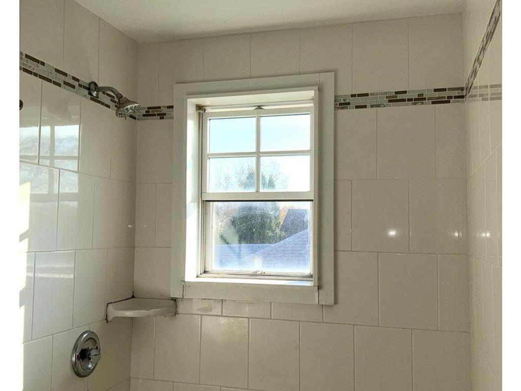 3123 Knox Avenue N Minneapolis MN 55411 6819386 image8