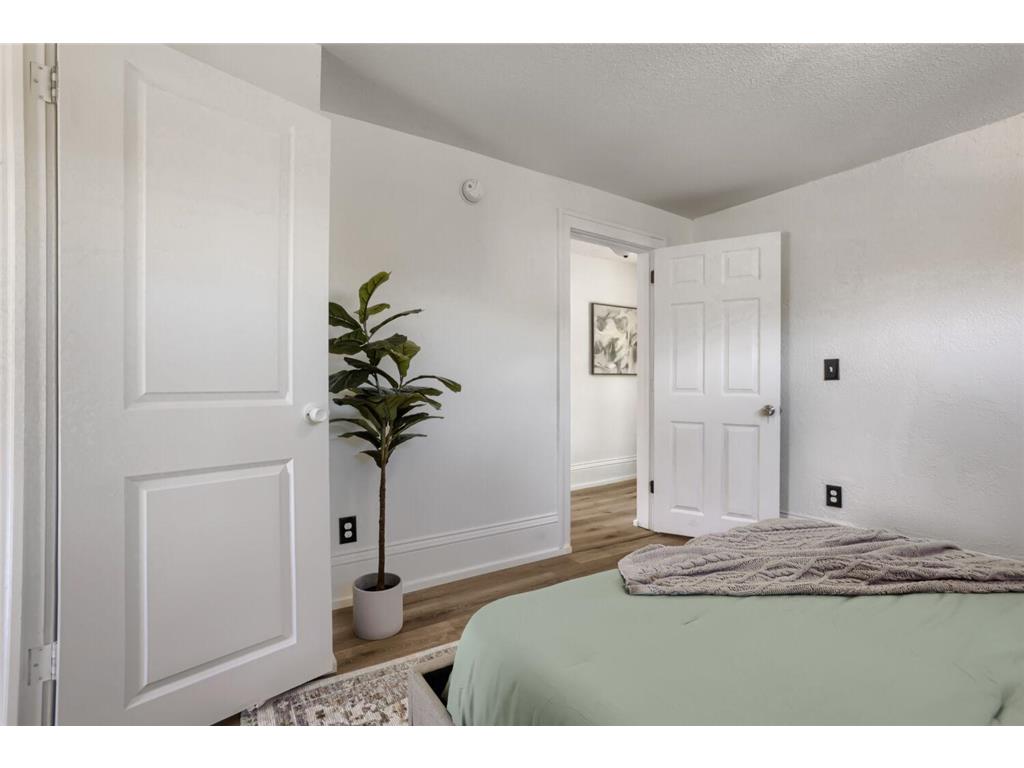 3123 Knox Avenue N Minneapolis MN 55411 7088906 image17