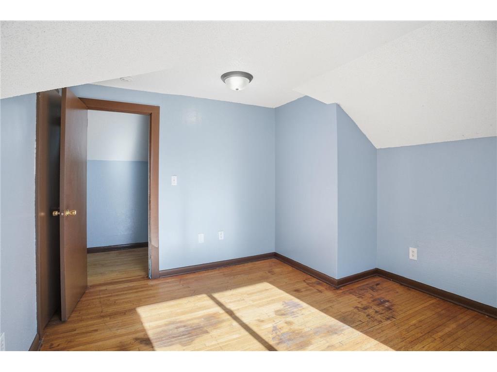 3123 Morgan Avenue N Minneapolis MN 55411 6811021 image21