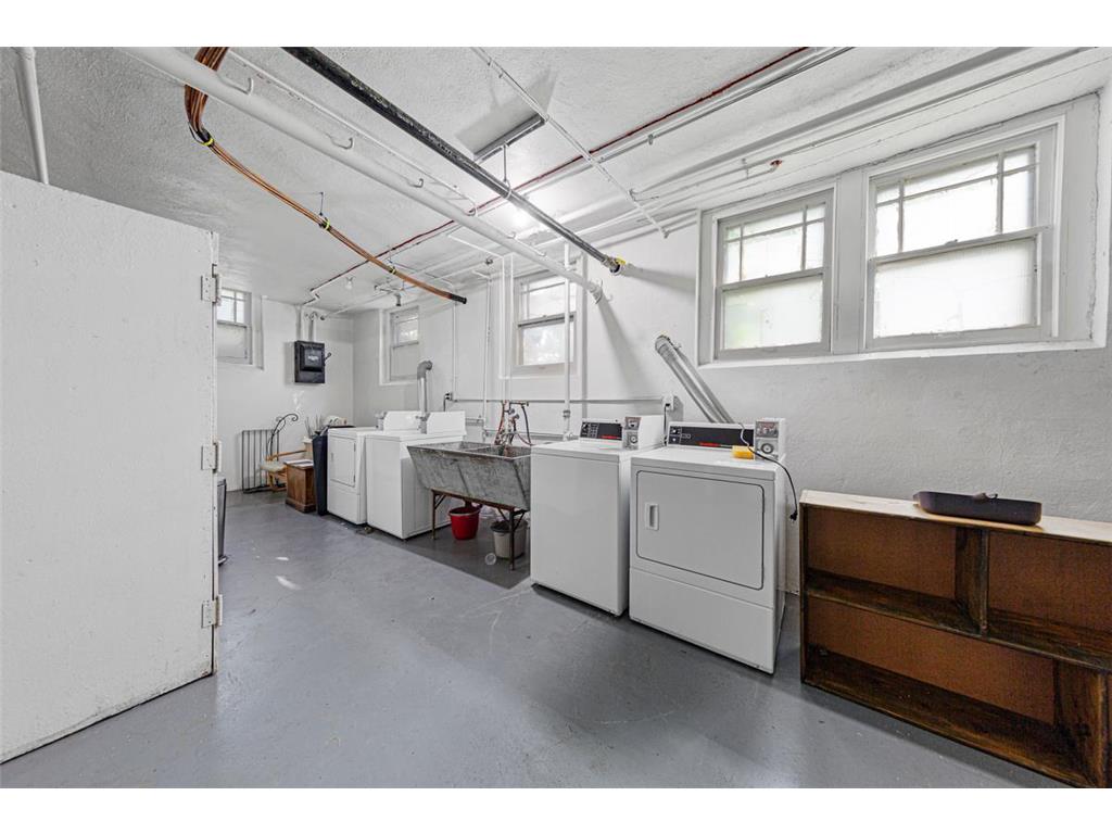 3125 3rd Avenue S Minneapolis MN 55408 6789742 image12