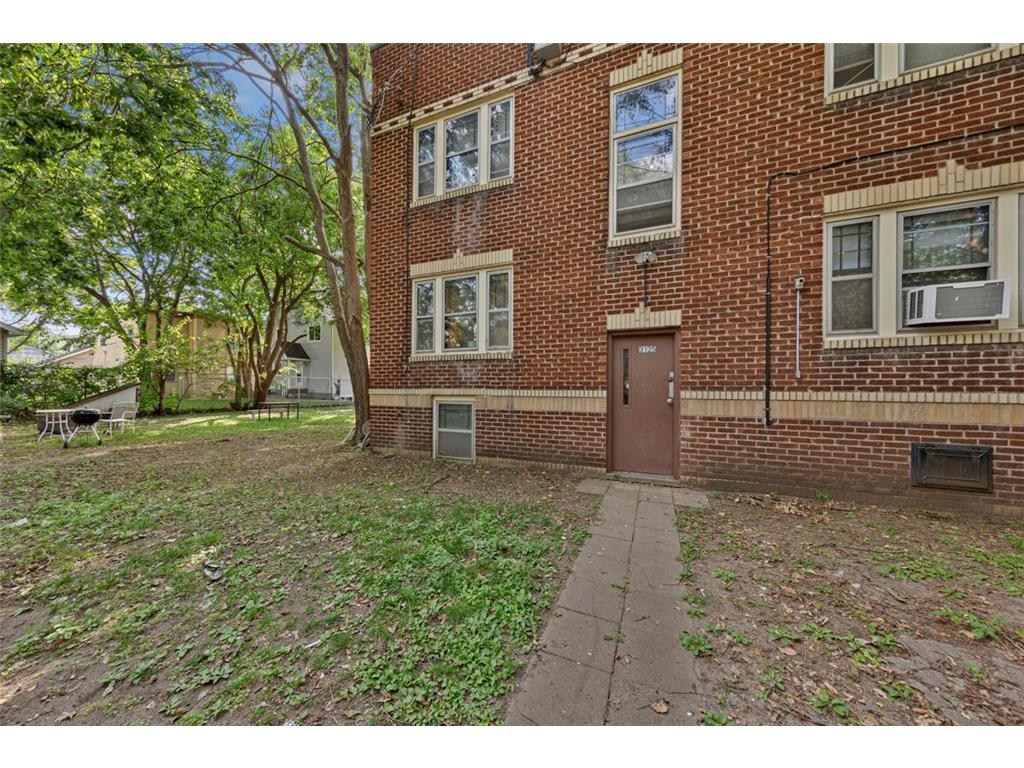3125 3rd Avenue S Minneapolis MN 55408 6789742 image5