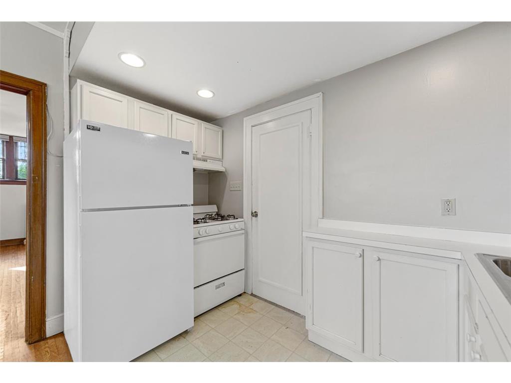 3125 3rd Avenue S Minneapolis MN 55408 7043063 image14