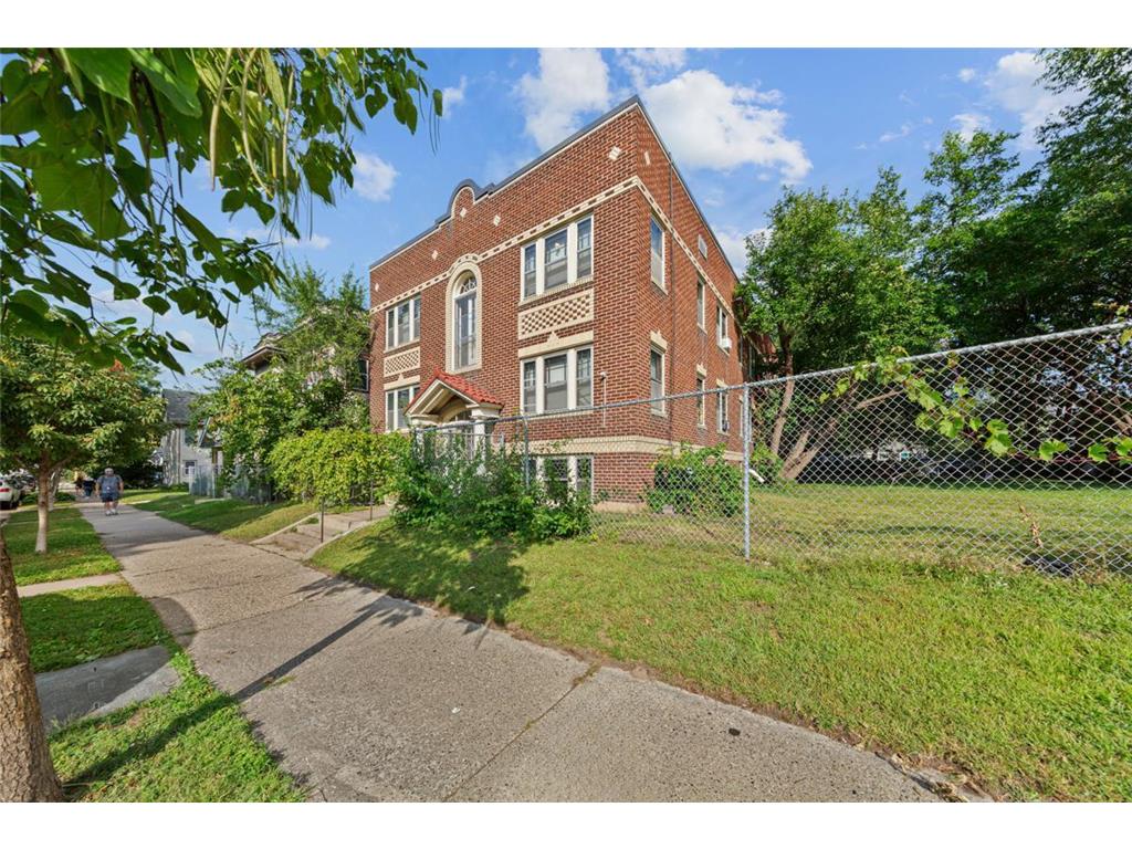 3125 3rd Avenue S Minneapolis MN 55408 7043063 image2