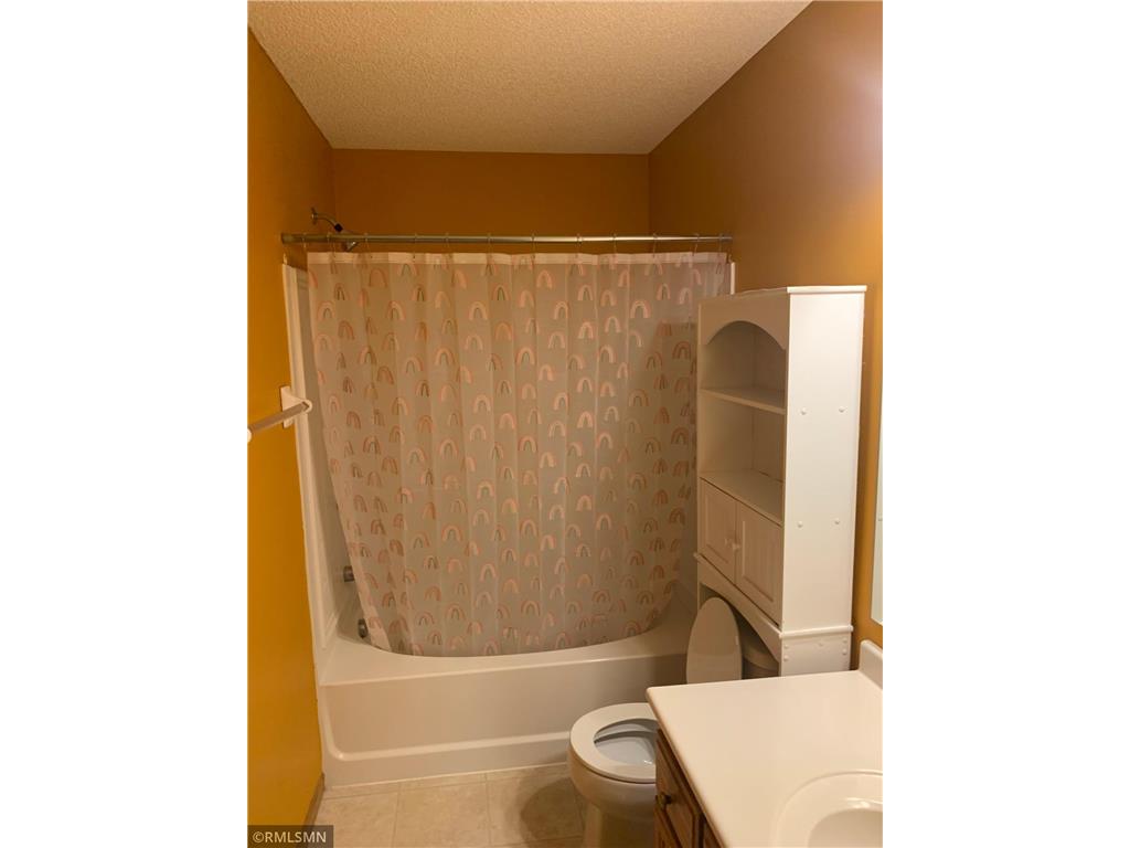 3125 Legacy Lane Woodbury MN 55129 7004439 image19