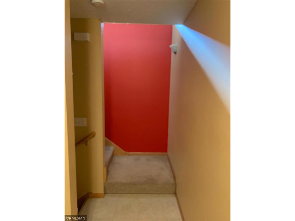 3125 Legacy Lane Woodbury MN 55129 7004439 image3