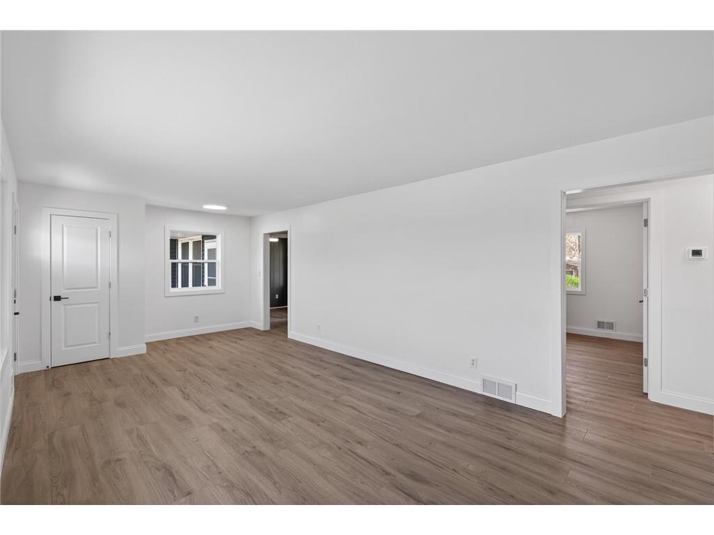 3125 Winnetka Avenue N Crystal MN 55427 7071190 image13