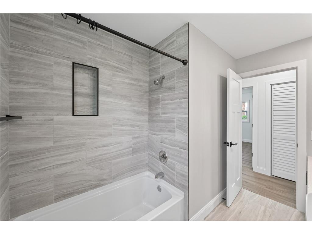 3125 Winnetka Avenue N Crystal MN 55427 7071190 image14