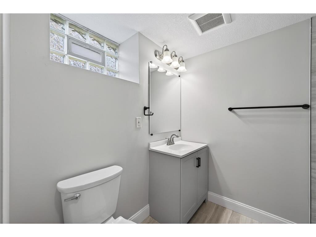 3125 Winnetka Avenue N Crystal MN 55427 7071190 image29