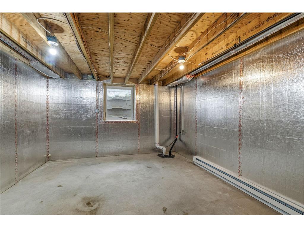 3126 Pierce Street NE Minneapolis MN 55418 7050763 image30