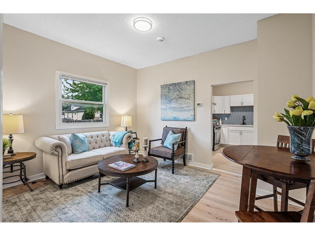 3126 Sheridan Avenue N Minneapolis MN 55411 6723157 image1