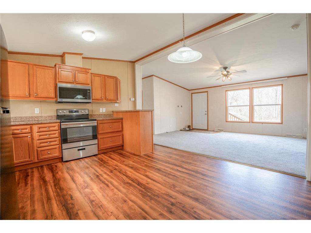 31274 160th Avenue Lake Johanna Twp MN 56316 7057422 image12