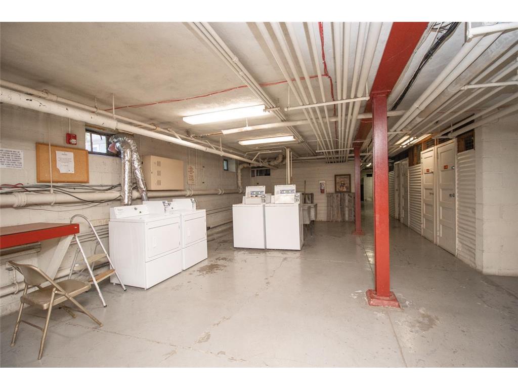 3128 W Bde Maka Ska Boulevard #415 Minneapolis MN 55416 7040013 image17