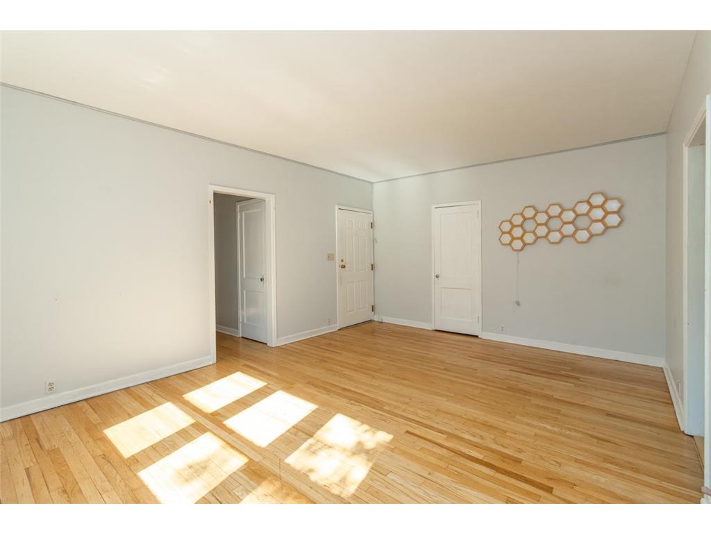 3128 W Bde Maka Ska Boulevard #415 Minneapolis MN 55416 7040013 image5