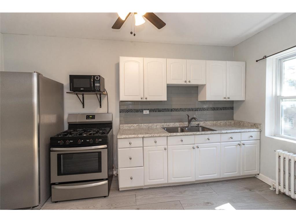 3128 W Bde Maka Ska Boulevard #415 Minneapolis MN 55416 7040013 image8