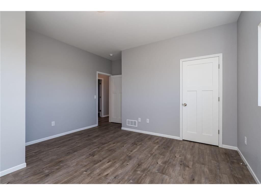 3129 & 3131 Noble Drive Mankato MN 56001 7015982 image24