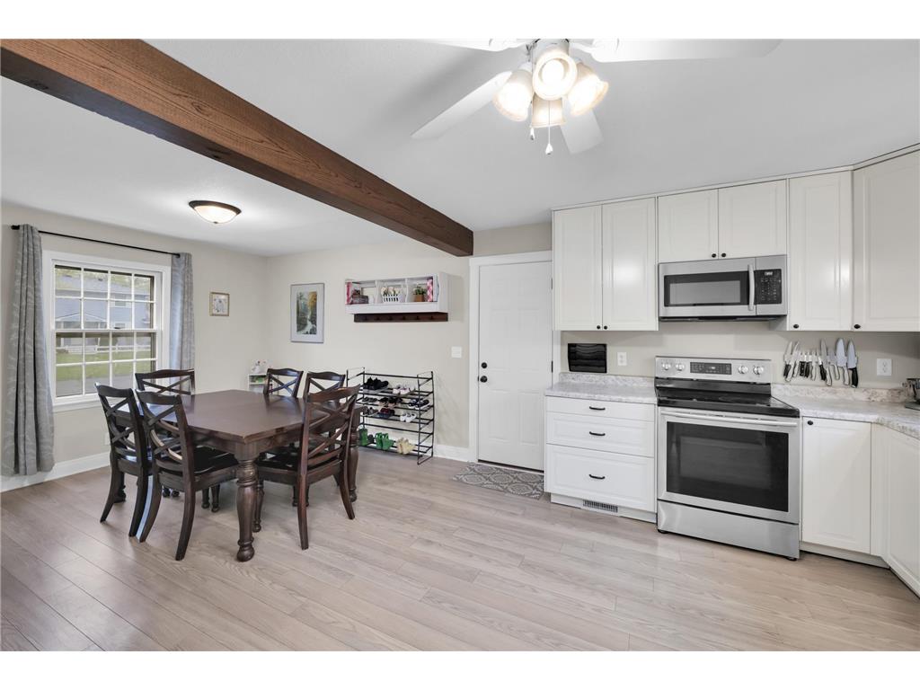 313 107th Avenue NE Blaine MN 55434 7060809 image10