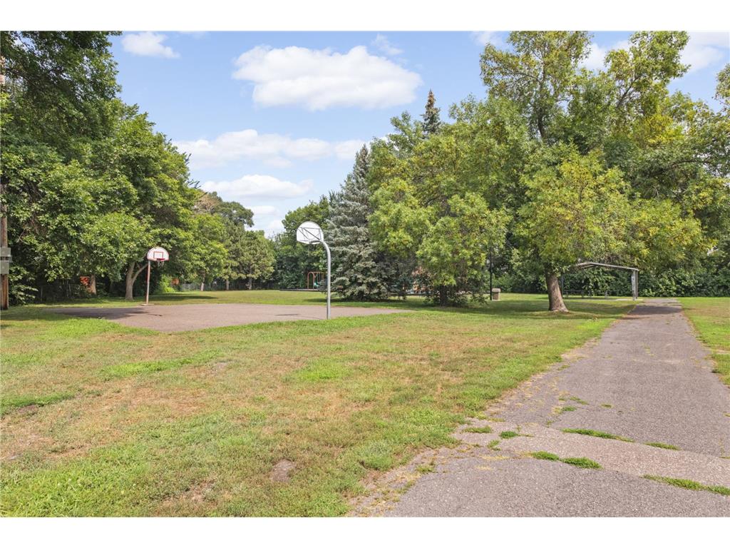 313 107th Avenue NE Blaine MN 55434 7060809 image30