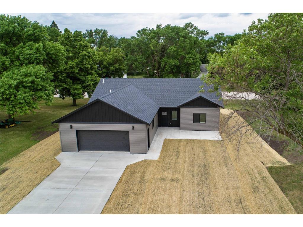 313 1st Street NE Rothsay MN 56579 7087195 image1