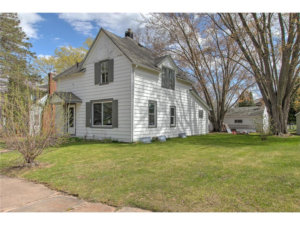 313 1st Street Sandstone MN 55072 7069209 image2