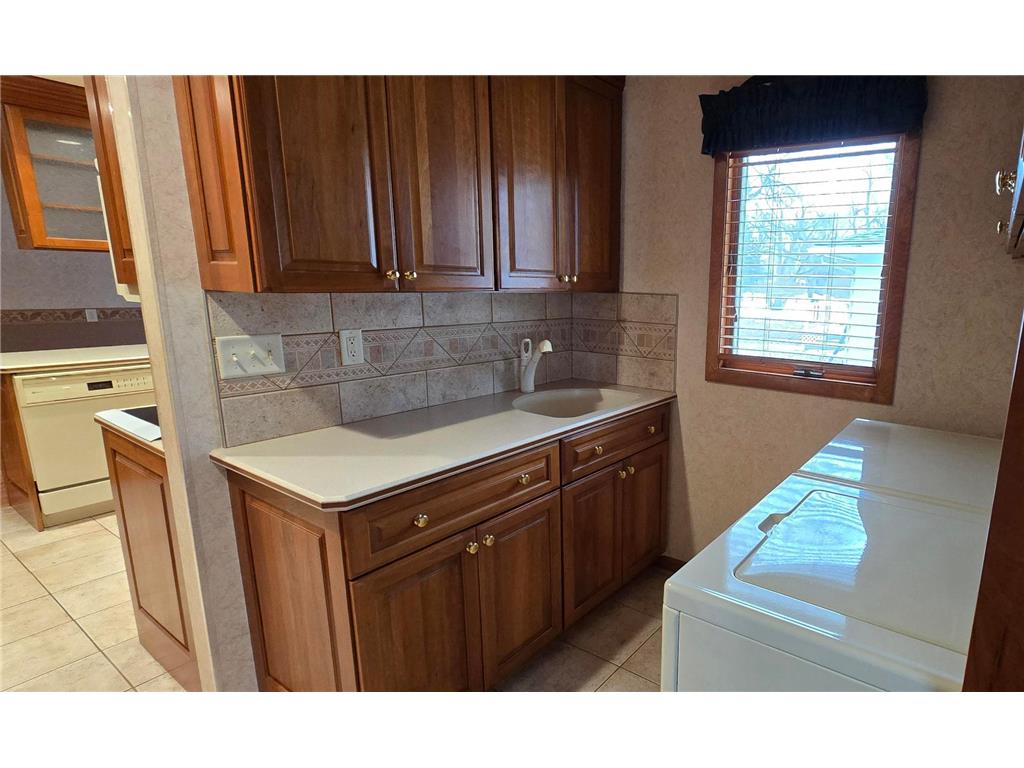 313 3rd Avenue N Emmons MN 56029 6805042 image25