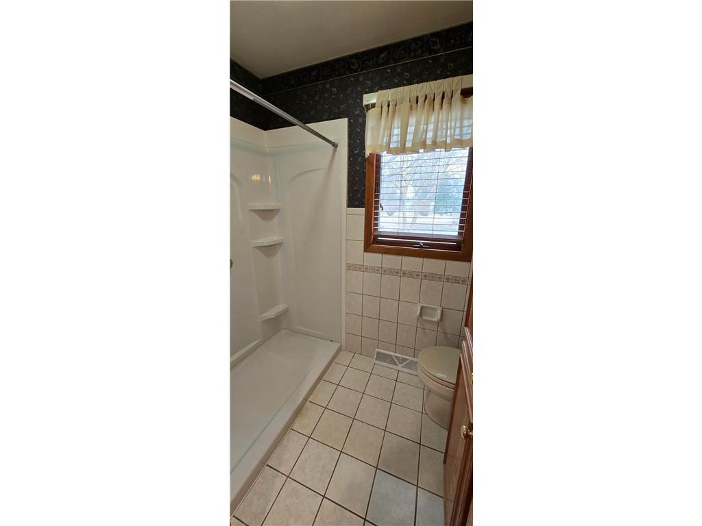 313 3rd Avenue N Emmons MN 56029 6805042 image30