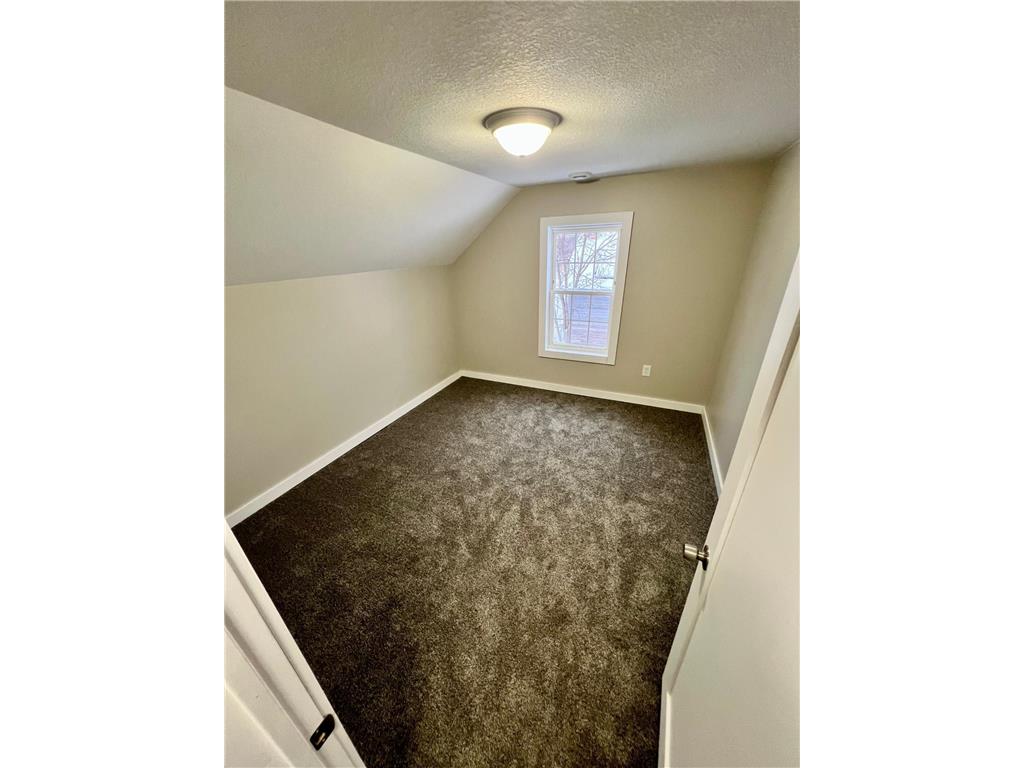 313 3rd Street Bovey MN 55709 6824858 image13