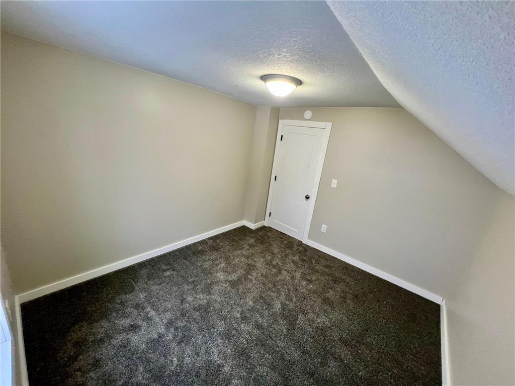 313 3rd Street Bovey MN 55709 6824858 image14