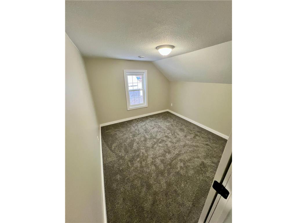 313 3rd Street Bovey MN 55709 6824858 image16