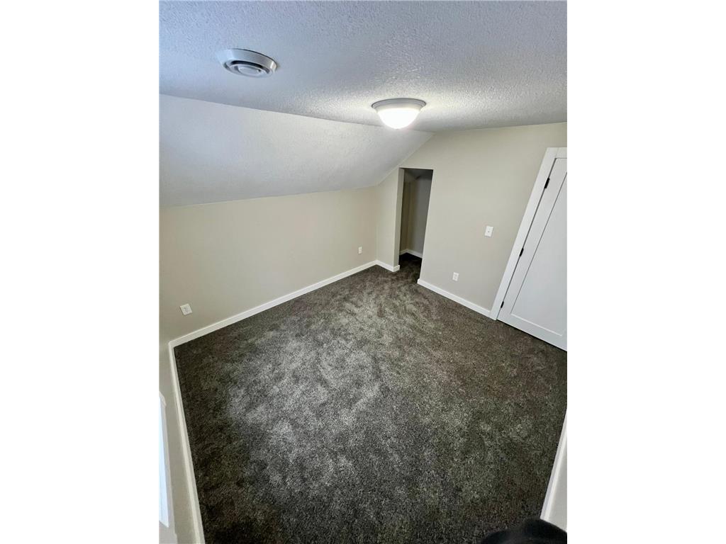 313 3rd Street Bovey MN 55709 6824858 image17