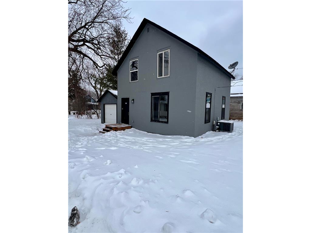 313 3rd Street Bovey MN 55709 6824858 image3