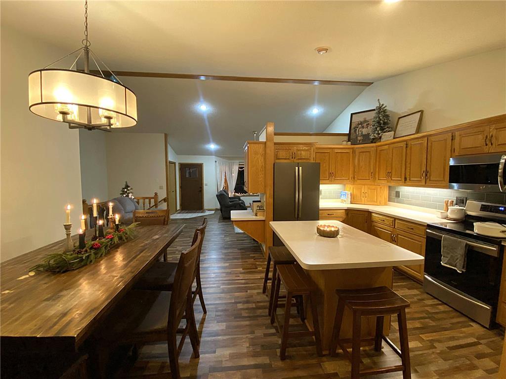313 3rd Street N Kerkhoven MN 56252 7008899 image15