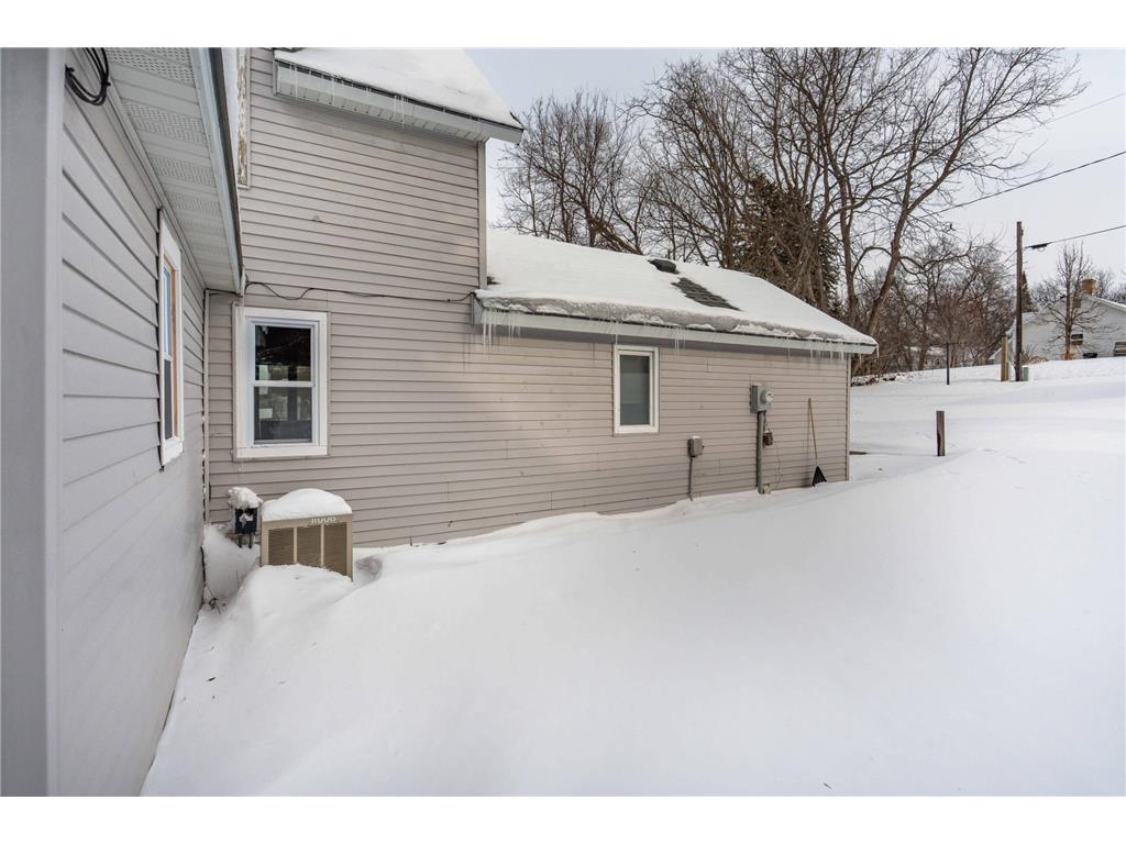 313 3rd Street SE Pelican Rapids MN 56572 7014911 image6