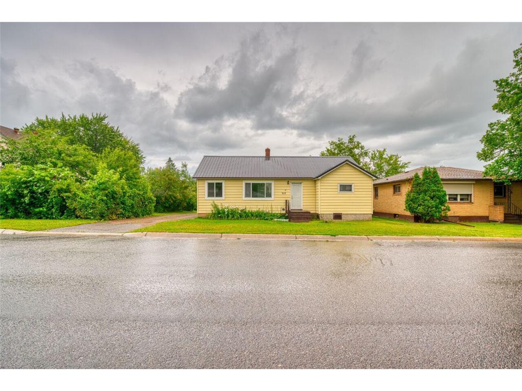 313 6th Avenue N Biwabik MN 55708 6583939 image1
