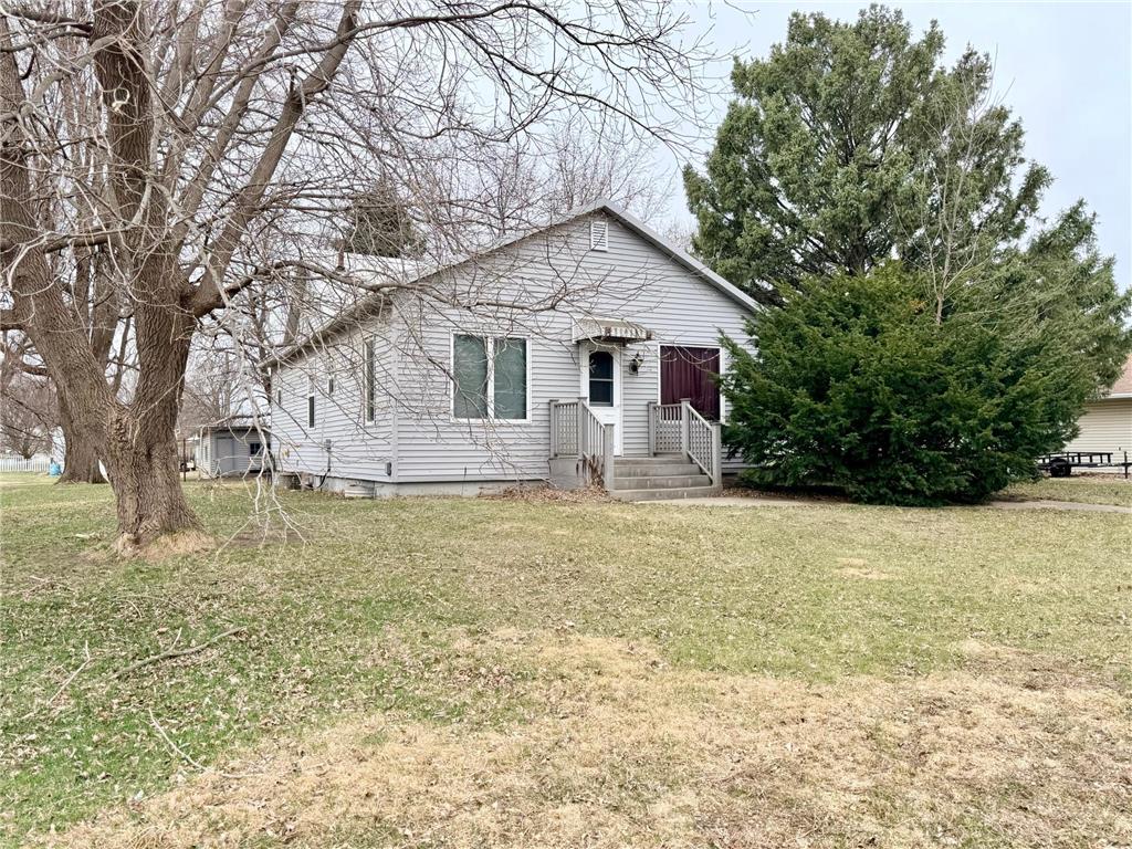 313 8th Street Brewster MN 56119 7045474 image1