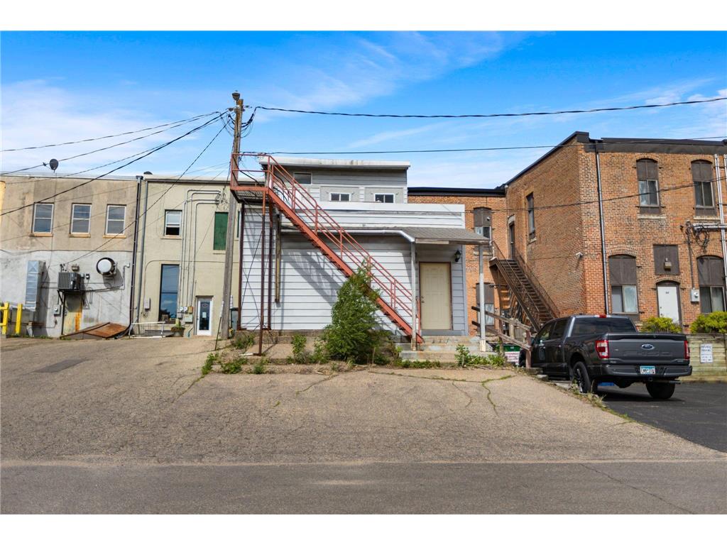 313 Central Avenue N Faribault MN 55021 7012005 image25