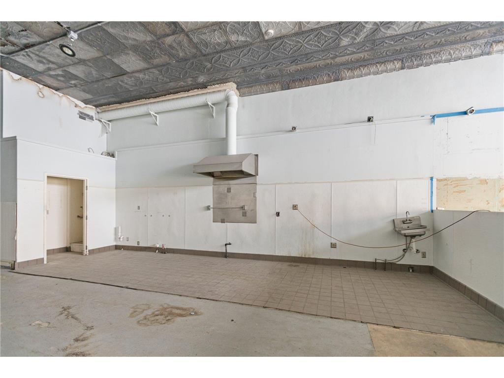 313 Central Avenue N Faribault MN 55021 7012005 image6