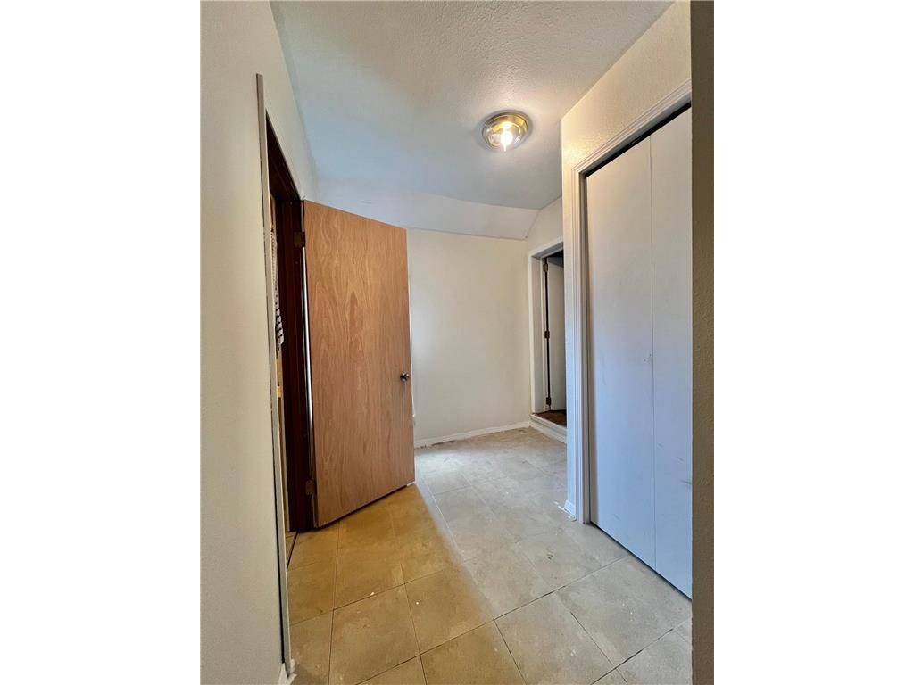 313 E 5th Street Redwood Falls MN 56283 7088231 image20