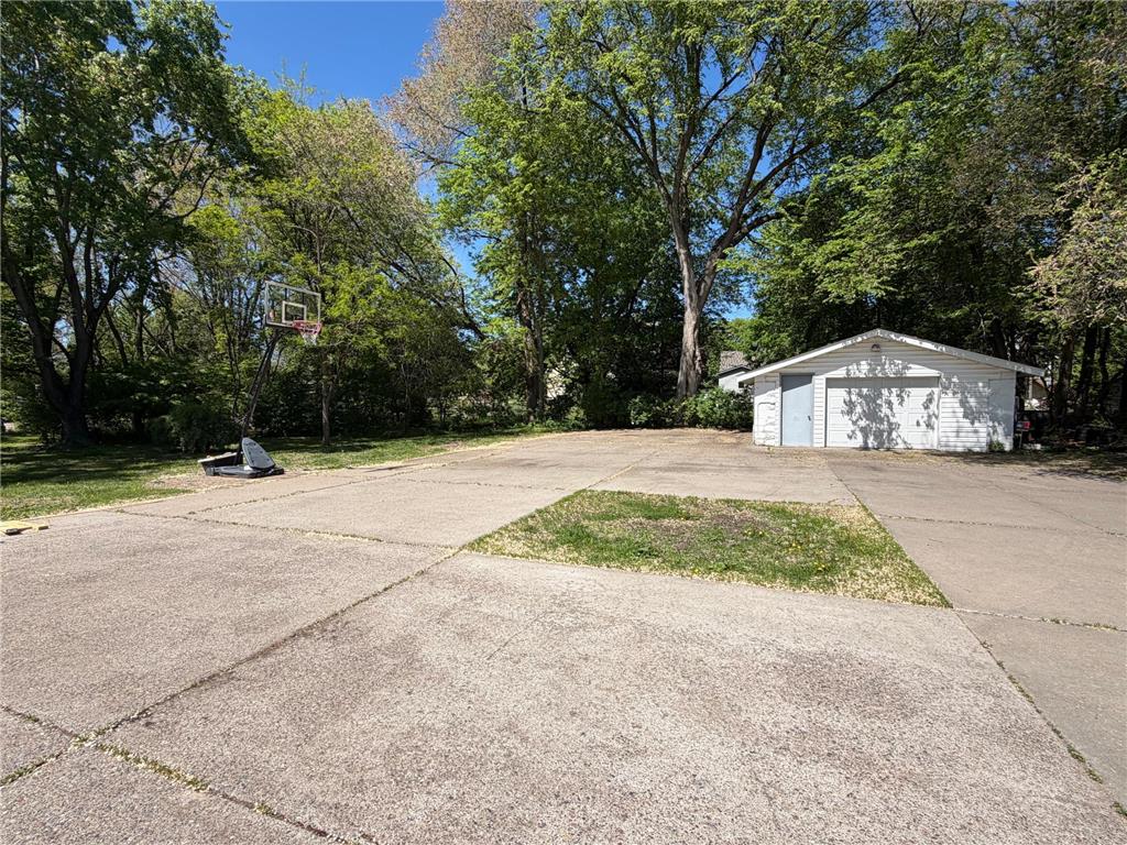 313 E Broadway Street Monticello MN 55362 7078077 image4
