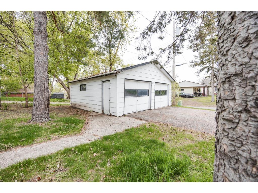 313 Elizabeth Street Detroit Lakes MN 56501 7076709 image64