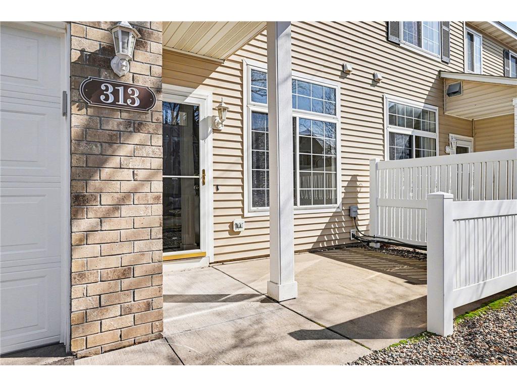 313 Frederick Circle Hastings MN 55033 7043378 image2